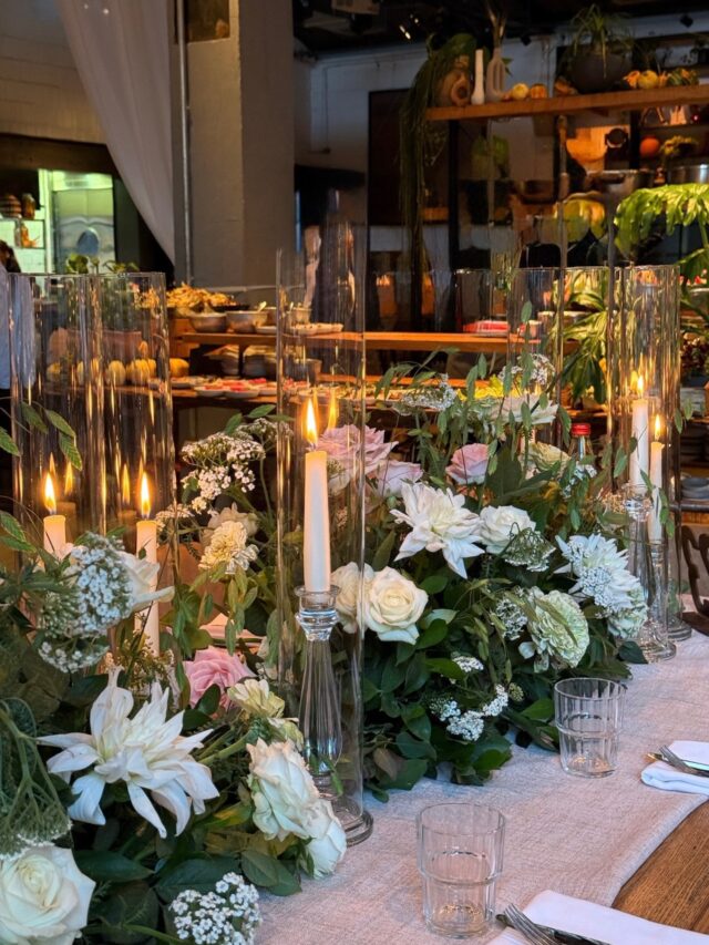 Flowers don’t tell, they show 🤍