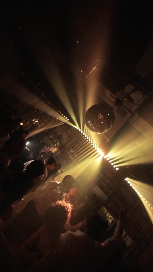 Avigdor nights hits different.
@benmizrachi 
@ben.miz.wed